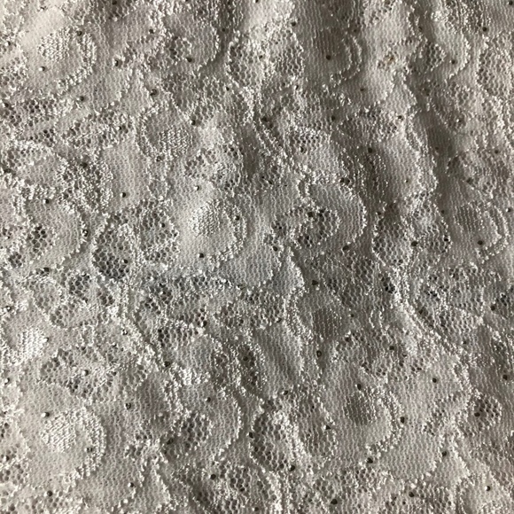 BKE Off White Sheer Lace Tank Top Size S - Picture 3 of 6